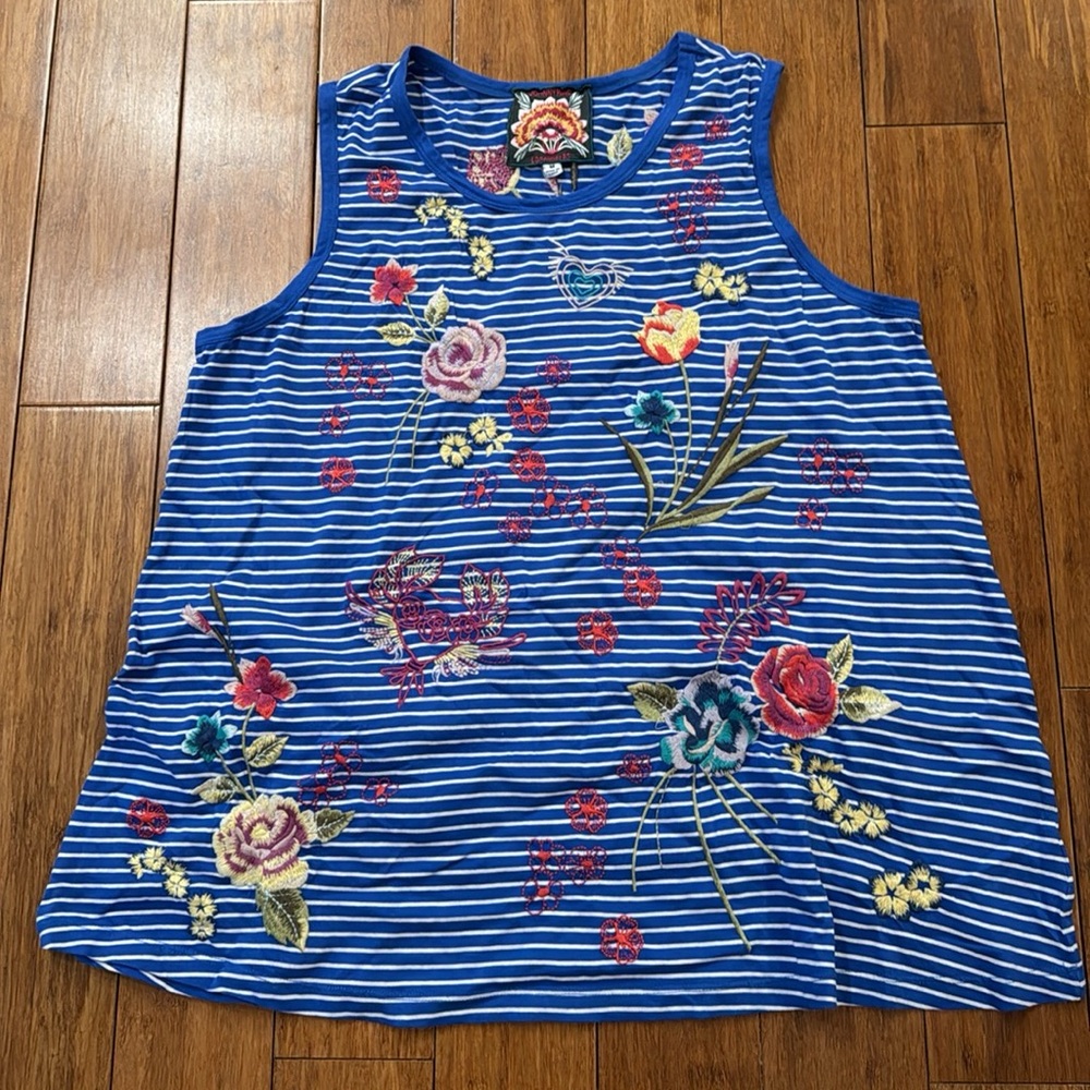Johnny Was tank top size M
